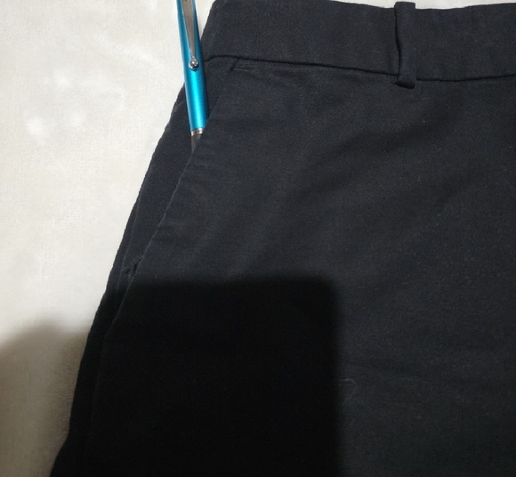 Michael Kors Black Women's Bermudas‎ - Picture 3 of 10